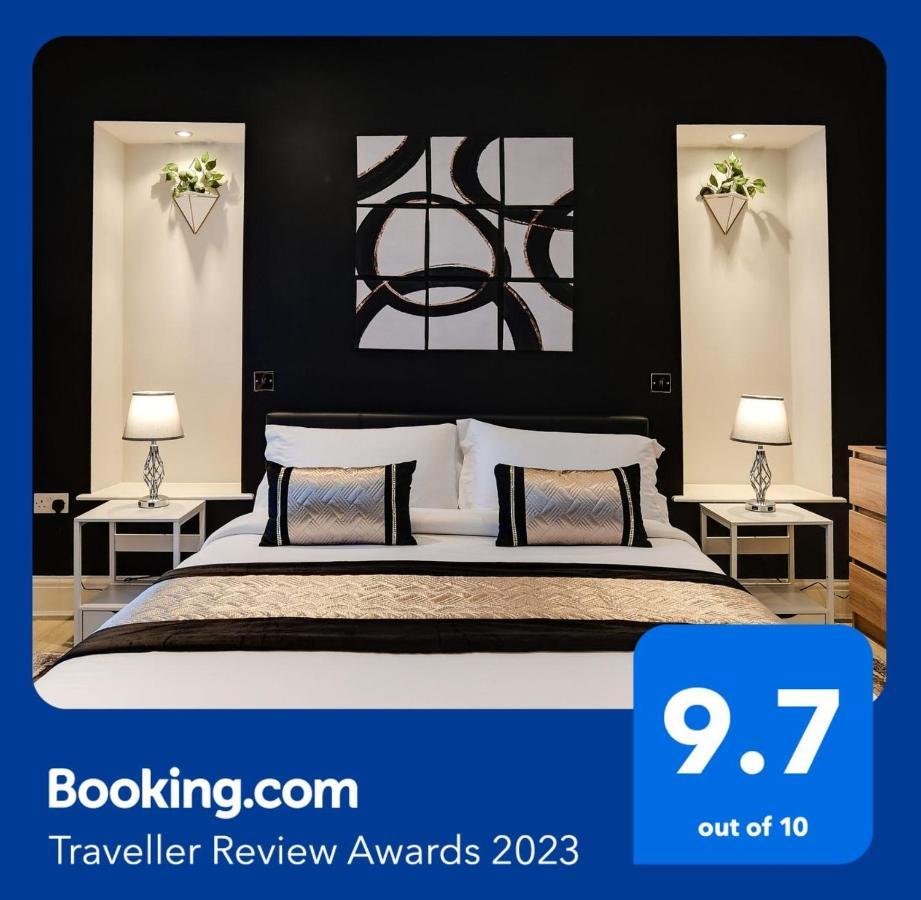 Wigan Central I 1 & 2 Bed Executive Apartments I Family Rooms I Private Balcony I Free Parking Dış mekan fotoğraf