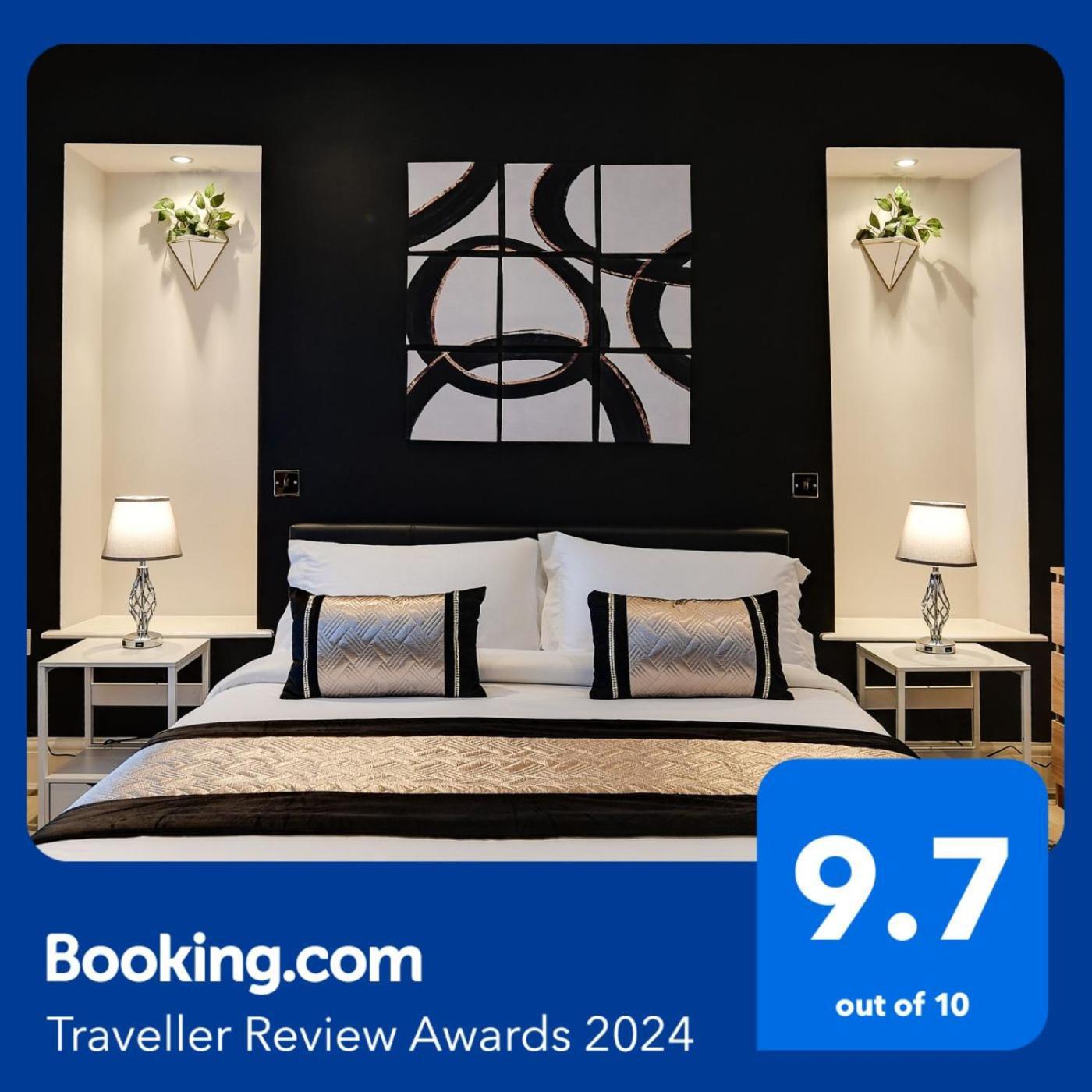 Wigan Central I 1 & 2 Bed Executive Apartments I Family Rooms I Private Balcony I Free Parking Dış mekan fotoğraf