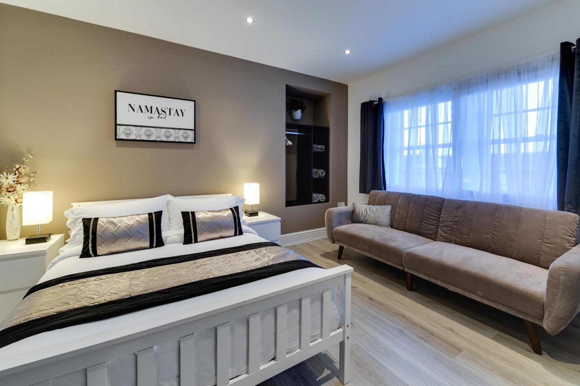 Wigan Central I 1 & 2 Bed Executive Apartments I Family Rooms I Private Balcony I Free Parking Dış mekan fotoğraf